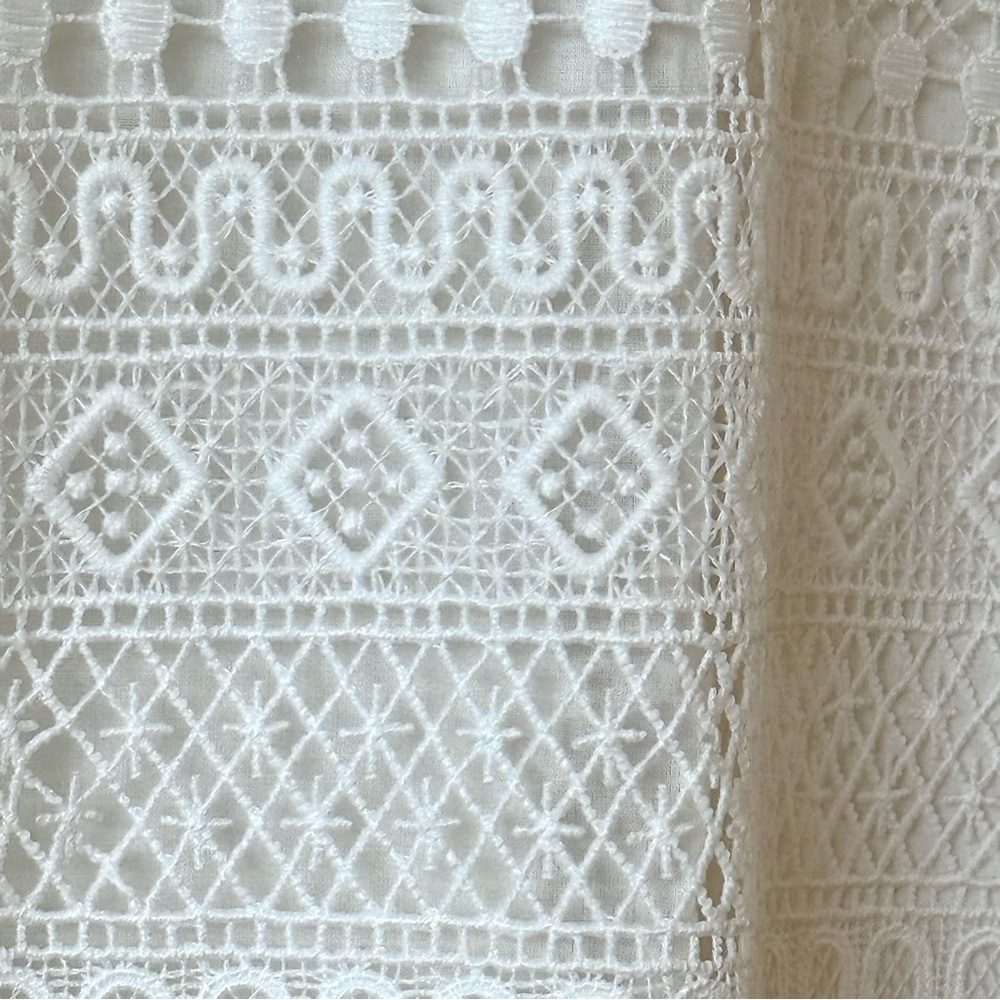 MANGO Elegant White Lace Dress - Picture 4 of 15